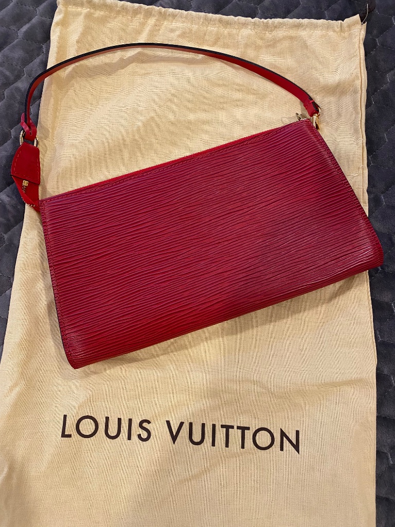 Louis Vuitton Red Epi Pochette